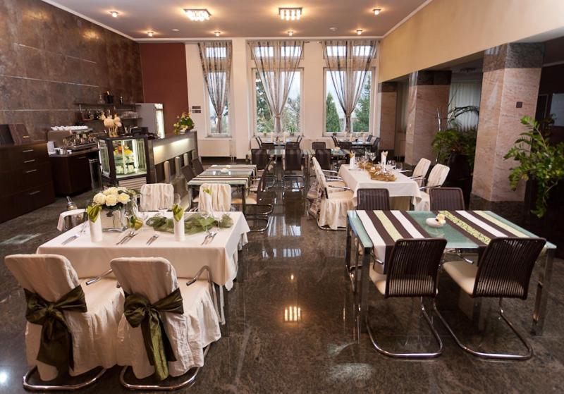 Rajecké Teplice Hotel Relax المظهر الخارجي الصورة
